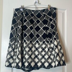 Talbots Geometric Print Full Skirt Black and Cream Size 16W